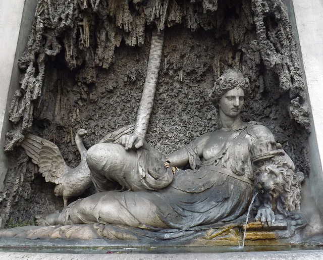 Juno by Domenico Fontana, Quattro Fontane in Rome, July 2012