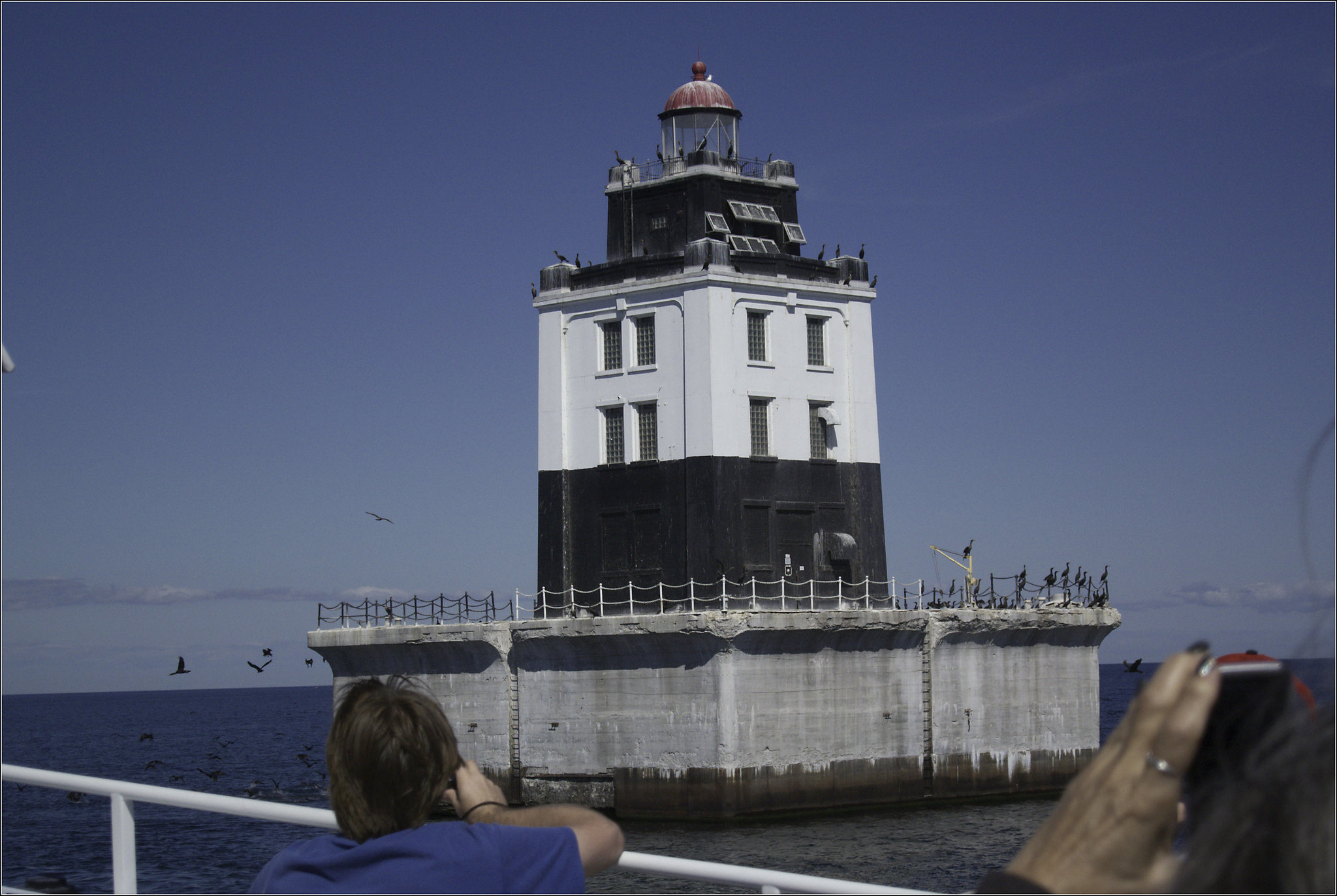 Poe Reef Light