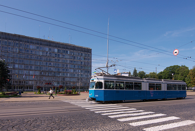 die Straßenbahn Mirage Be 4/6 in Winnyzja die Straßenbahn Mirage Be 4/6 in Winnyzja