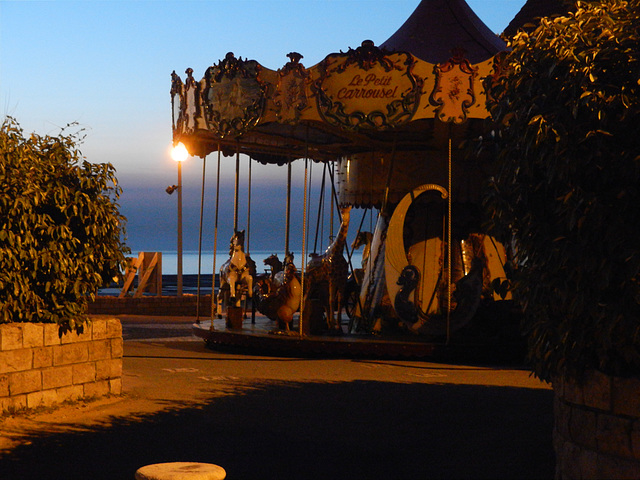 Le petit carrousel