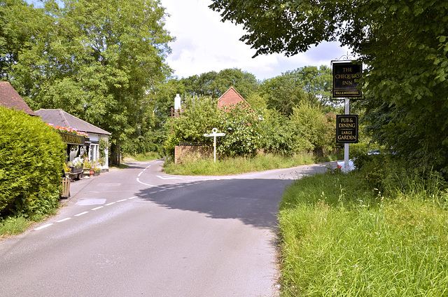 Crondall-Long Sutton-Dippenhall junction at the Chequers Inn