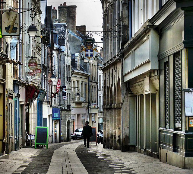 Laon -  Rue Châtelaine