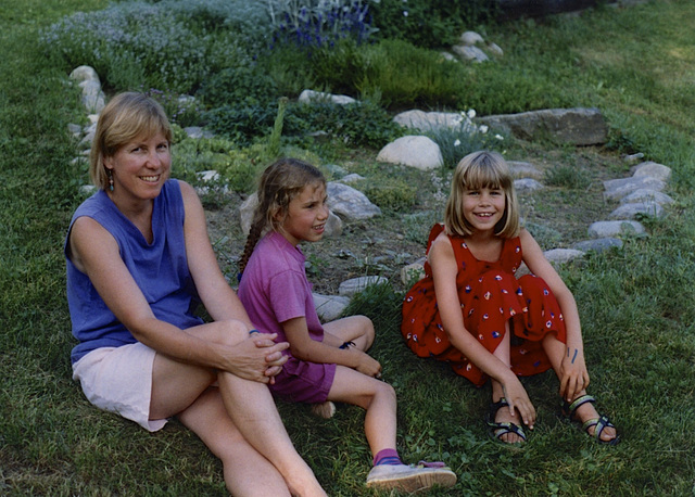 Jacquie, Anneka, Sara