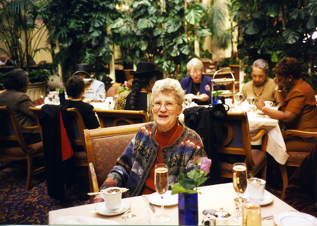 Hatti in California