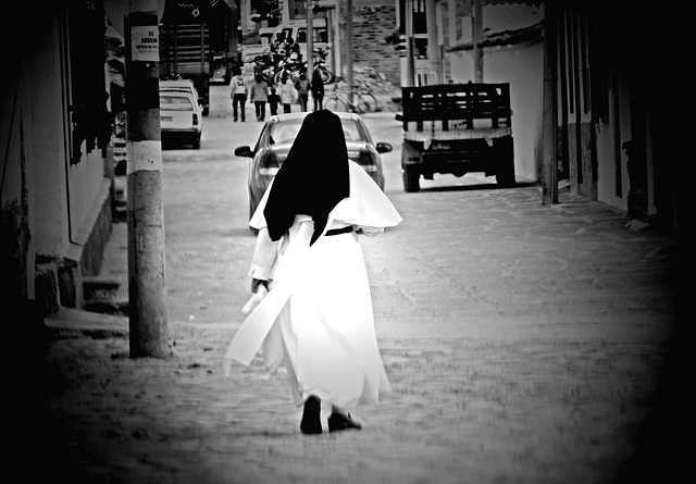 bye bye sister bye bye sister