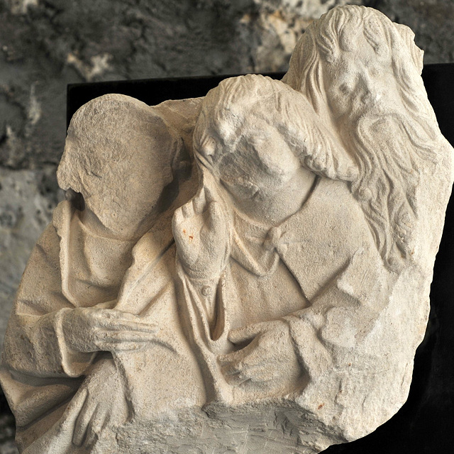 Sculpture à 3 personnages - Musée del'abbaye de Jumièges