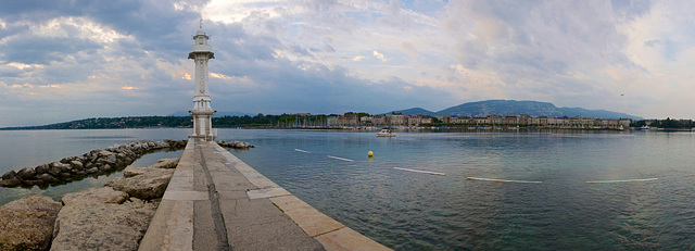 Bains des Pâquis ~ 180°