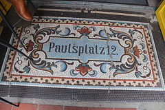 Paulsplatz 12.