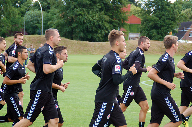 Trainingsauftakt 18.06.2014