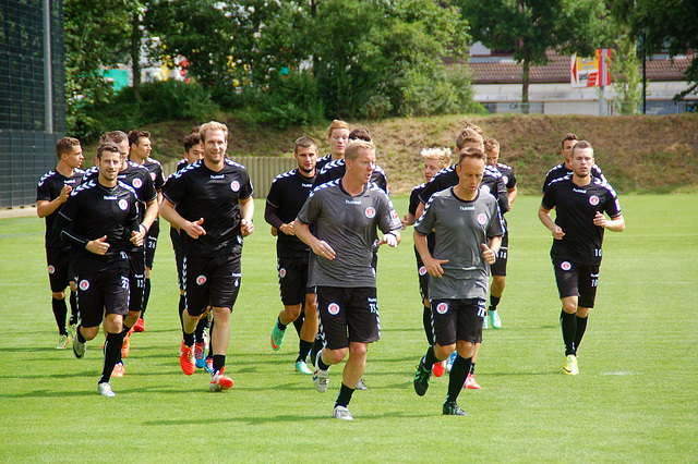 Trainingsauftakt 18.06.2014