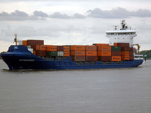 Feeder-Containerschiff  ASTRORUNNER
