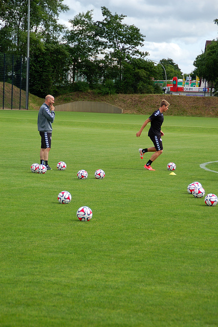 Trainingsauftakt 18.06.2014