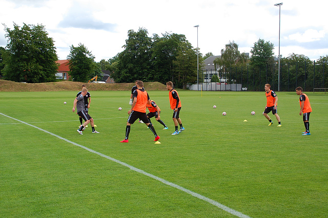 Trainingsauftakt 18.06.2014