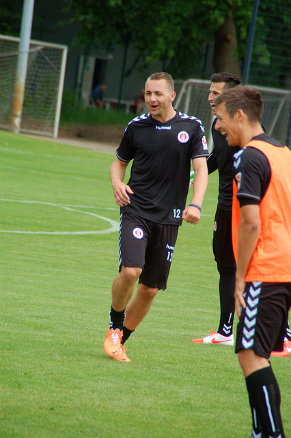 Trainingsauftakt 18.06.2014