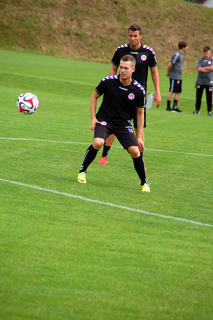 Trainingsauftakt 18.06.2014