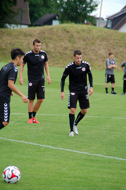 Trainingsauftakt 18.06.2014