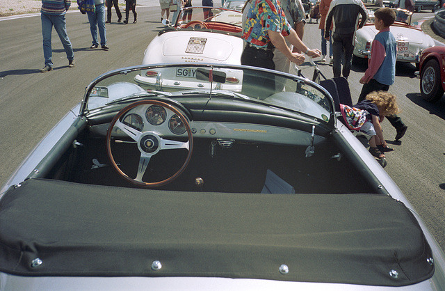 Porsche 356 Speedster F1 B24 c