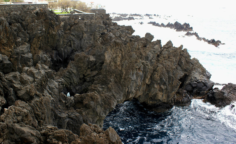 Tour: Porto Moniz.  ©UdoSm