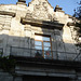 Balcony in the air / Balcon en angle torticolis.