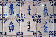 Museum De Lakenhal – Tiles