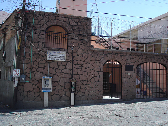 Prison / Jail / Cárcel.