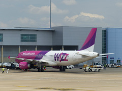 HA-LWI at Luton - 12 July 2014