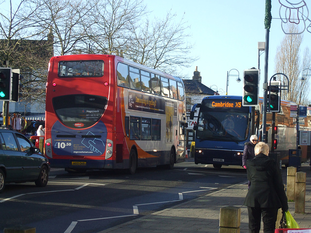 DSCF4313 Stagecoach (United Counties) AE12 CKF and KX58 NBL