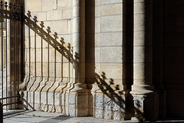 L'entrée de la Cathédrale