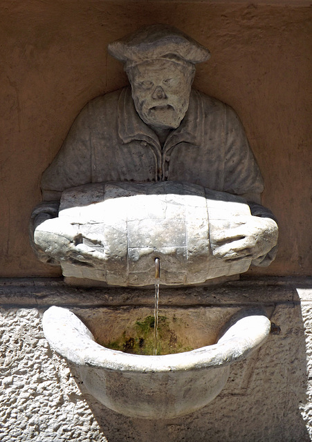 Il Facchino, the Talking Statue off the Via Del Corso in Rome, June 2014