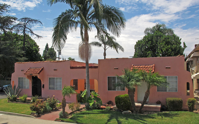 Pink Apartments (0286)