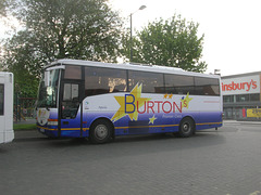 DSCN5540  Burtons Coaches Y5 BCL