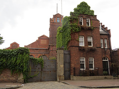 hydraulic pumping station, wapping wall, shadwell, london