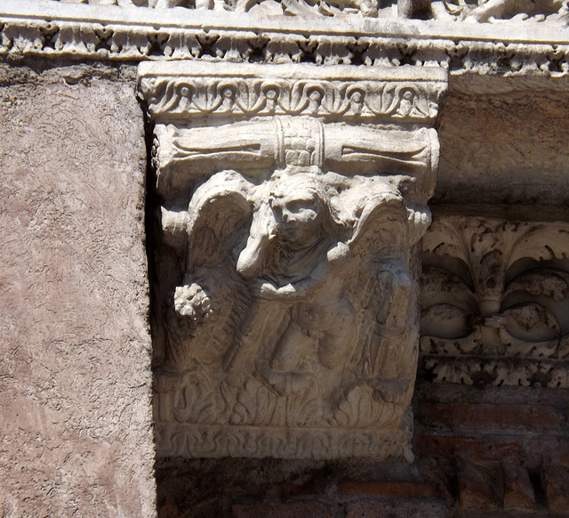 Detail of the Casa dei Crescenzi in the Forum Boarium in Rome, June 2012