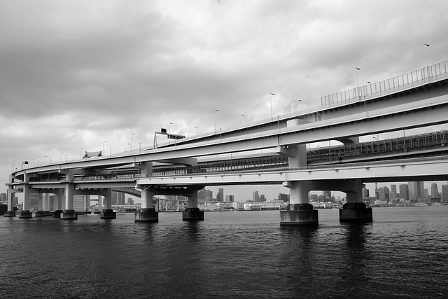 Le Pont Arc-en-ciel