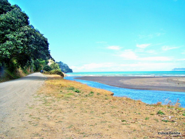 Hicks Bay Beach