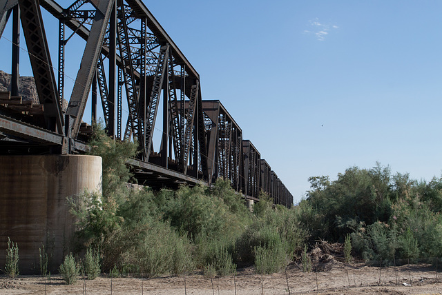 Roll, AZ railroad bridge (2278)