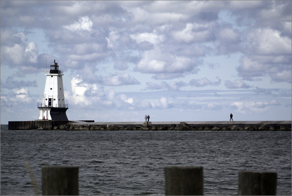 Ludington North Pierhead Light