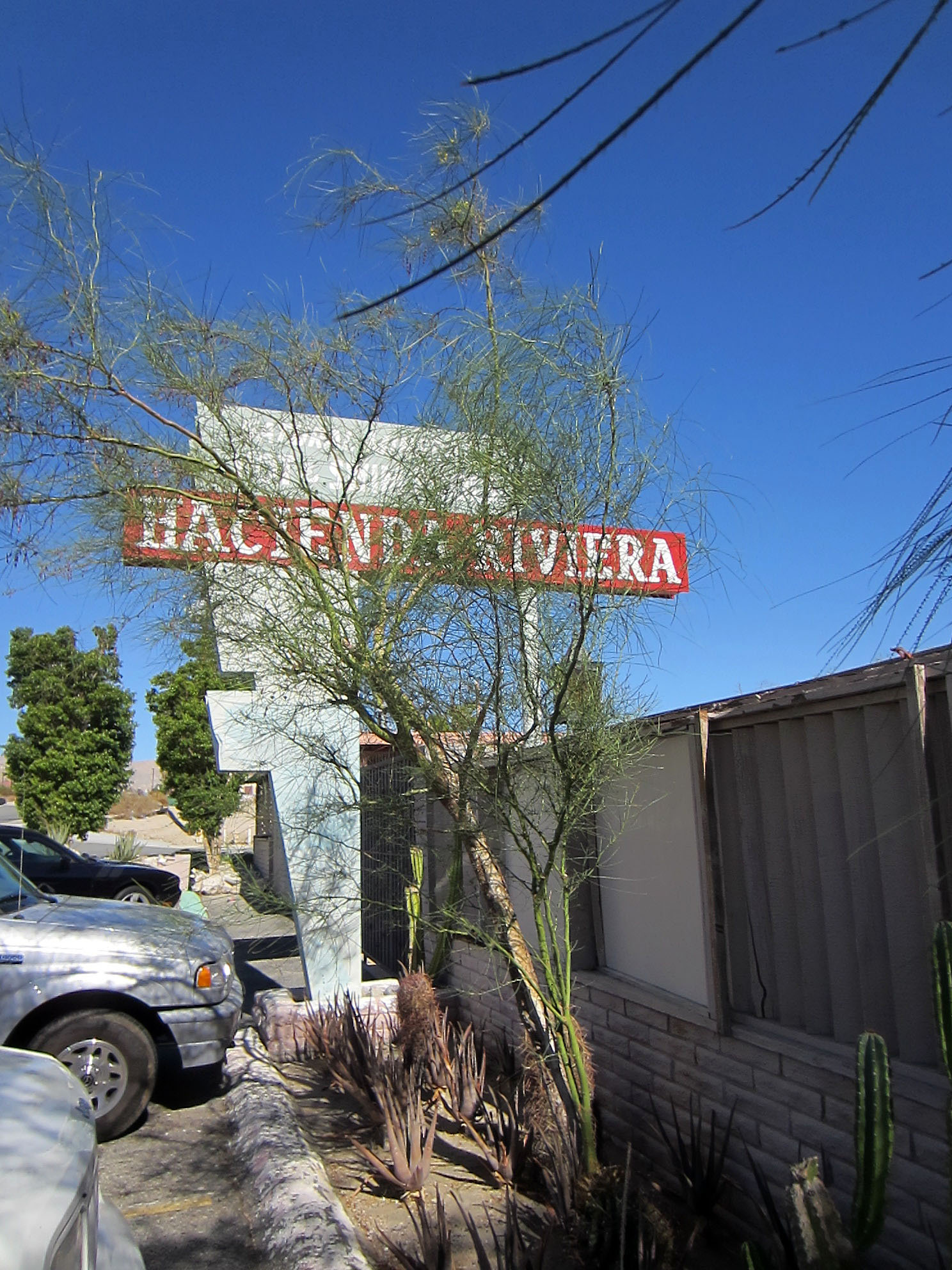 Hacienda Riviera (2438)