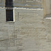 mur avignonnais avec traces de maisons appuyées
