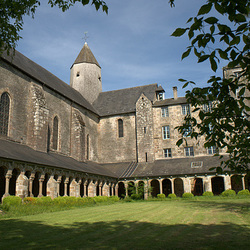 L'Abbaye Blanche de Mortain L'Abbaye Blanche de Mortain