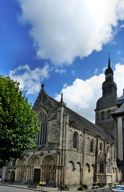 Dinan - Basilica of Saint-Sauveur