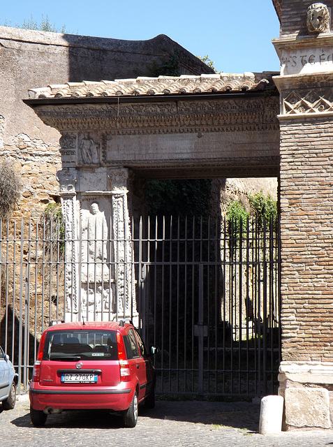 The Arch of the Argentarii in Rome, July 2012