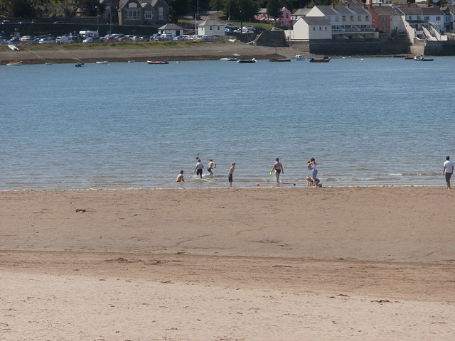 Water was very warm - loads of people swimming
