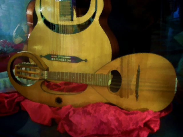baroque guitar and mandolin