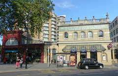 Gloucester Road Station (4) - 3 August 2014