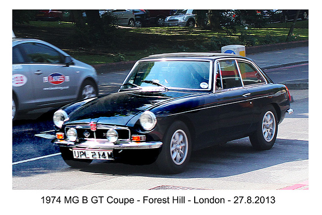 1974 MG B GT Coupe - Forest Hill - London 27.8.2013