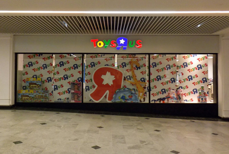 Toys R Us in Whiteleys Shopping Centre in Bayswater, May 2014