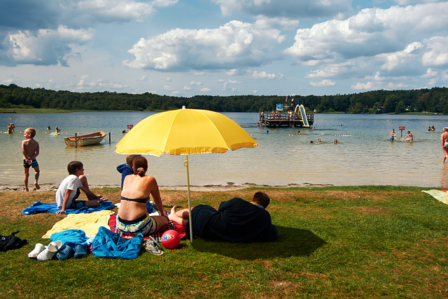 freibad-1190373-co-06-08-14