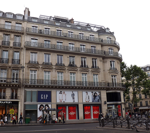 GAP Store in Paris, June 2014