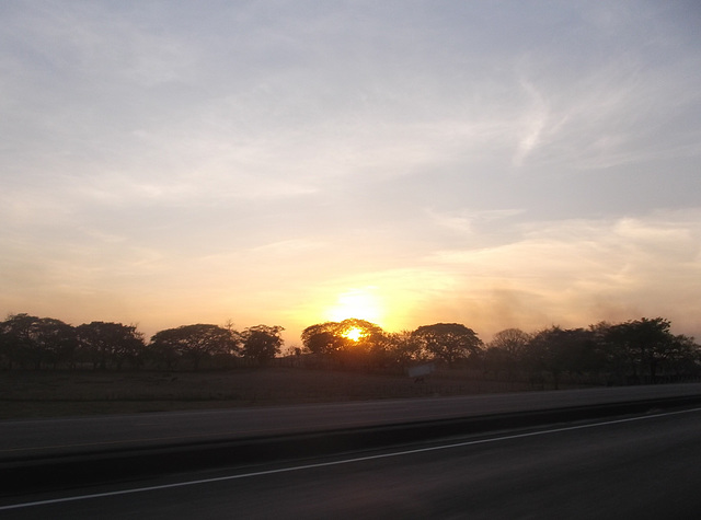 Coucher de soleil panaméen / Panamanian sunset.